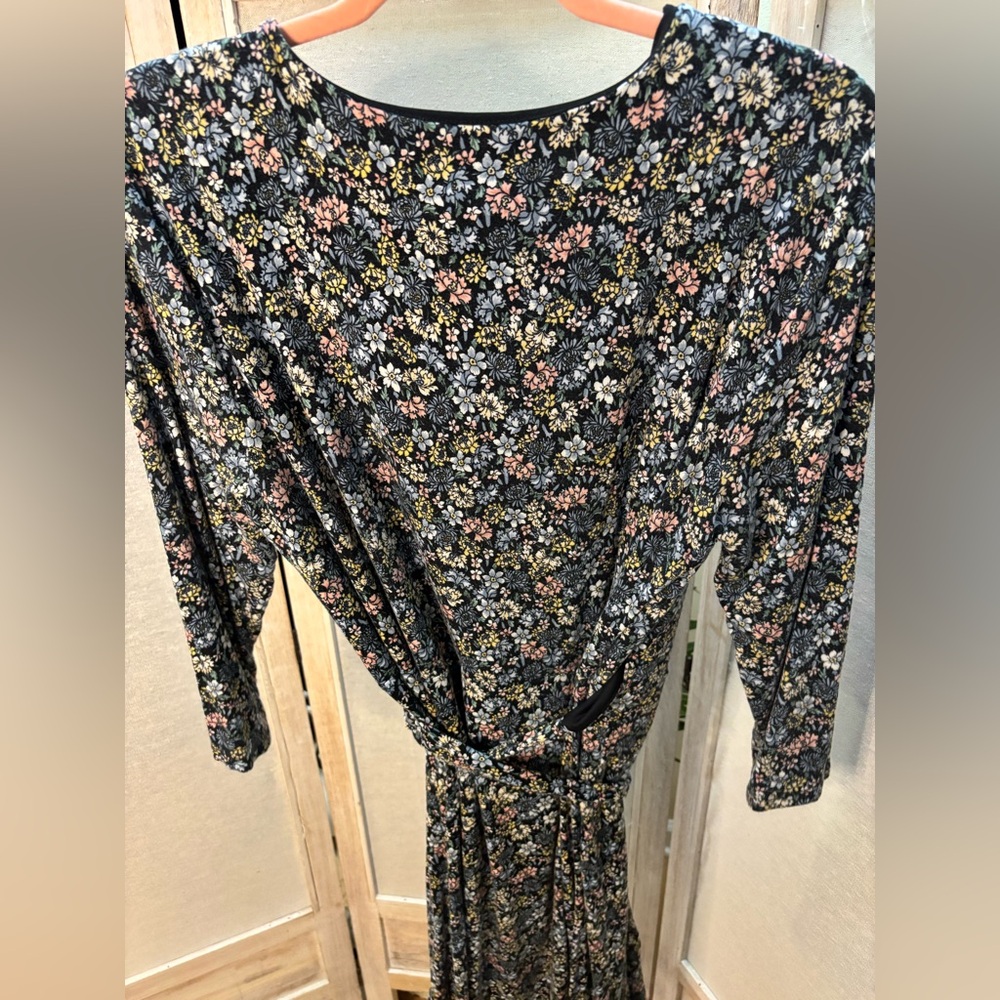 LOFT soft comfy floral wrap mini dress sz L - Picture 9 of 11